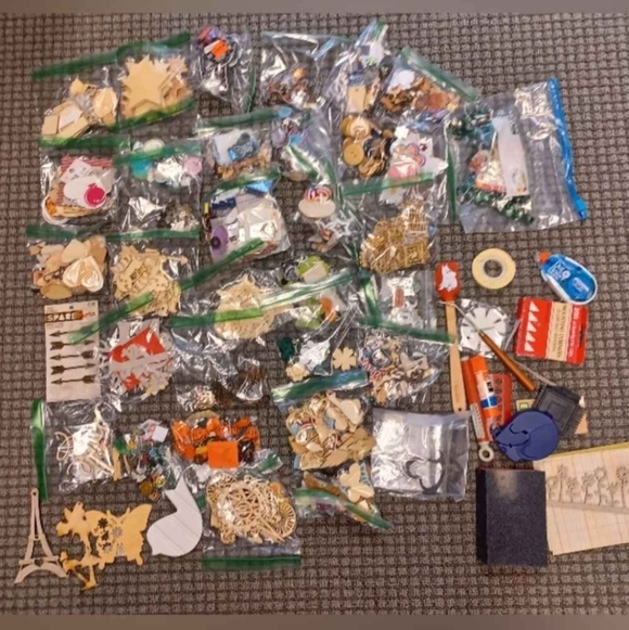 Scrapbooking Embellishments Wood, Metal, Plastic, Etc Supplies Lot. - Picture 1 of 6